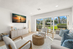 NEW! Kingston Cabana - Newly Renovated Condo with Pool & Hot Tub, Walk to the Beach!